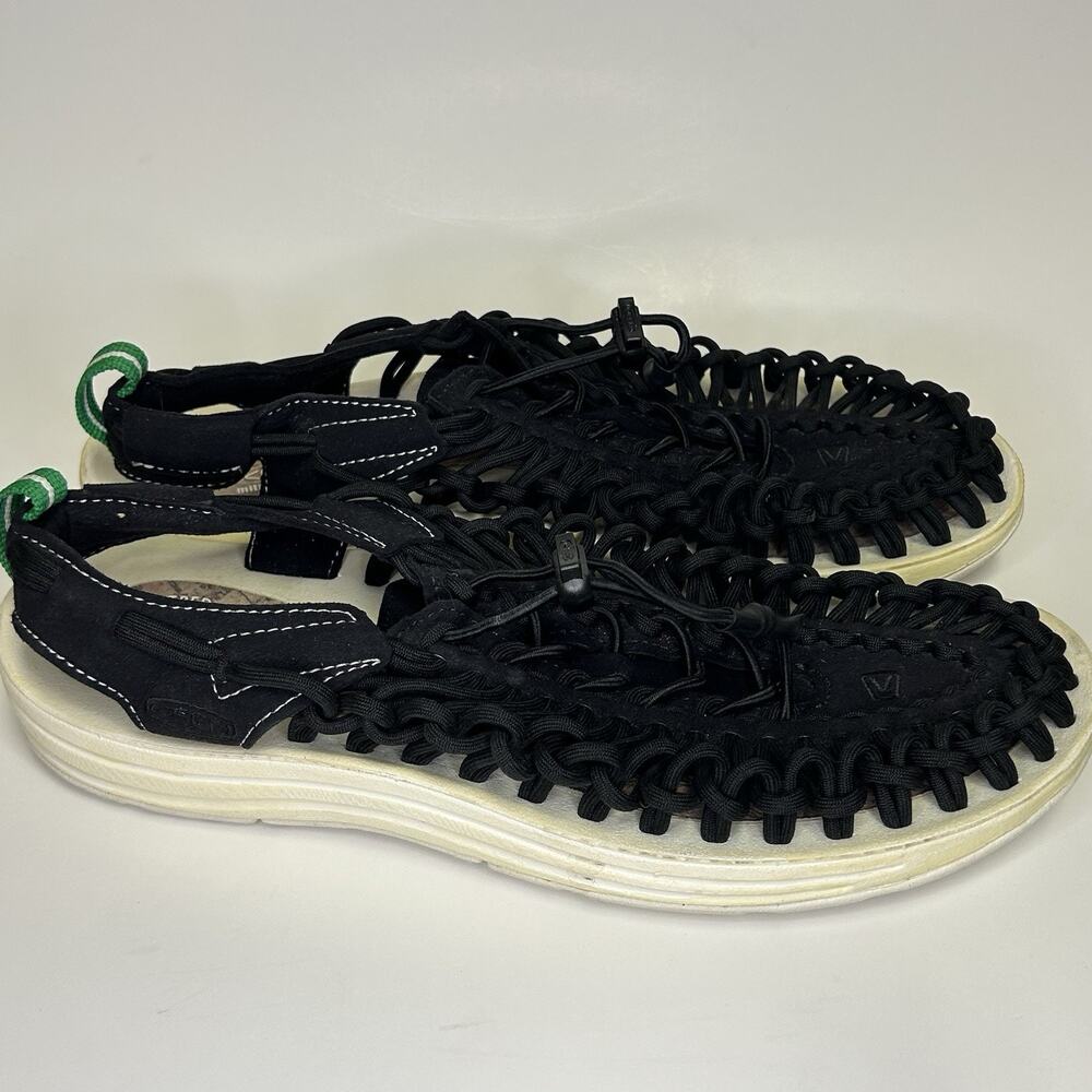 Keen Uneek Hybrid Sneaker Sandals Mens Size 8.5 Monochrome Black Comfort Shoes